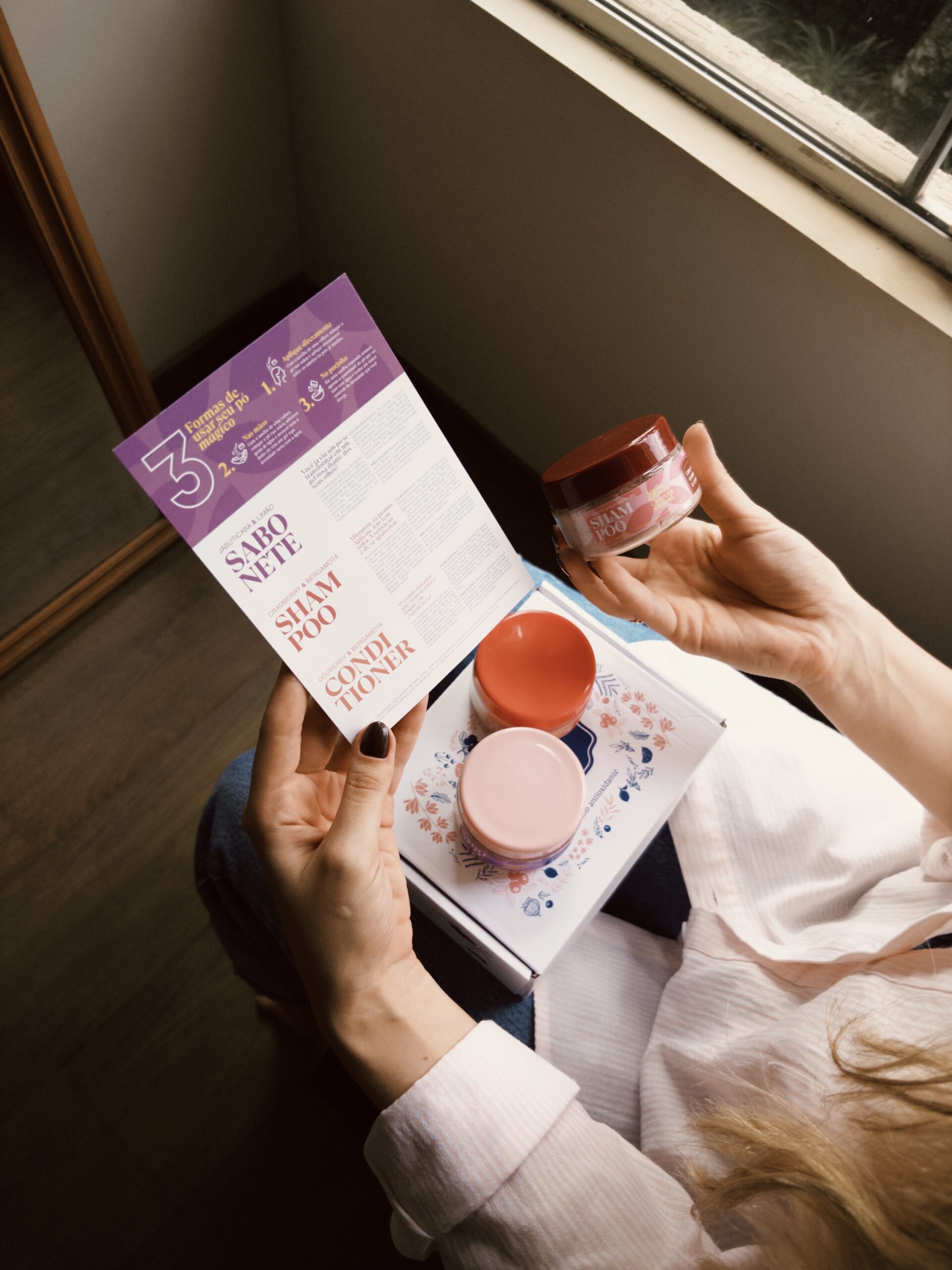 fxn 2025-11-30 162616.916 Kit de Banho Antioxidante em Pó - SABONETE, SHAMPOO E CONDICIONADOR - Imagem 7